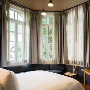 Suite con Cama Queen